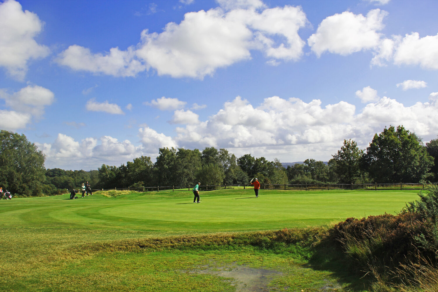 Adrian Morrow birdies 1st (10th)