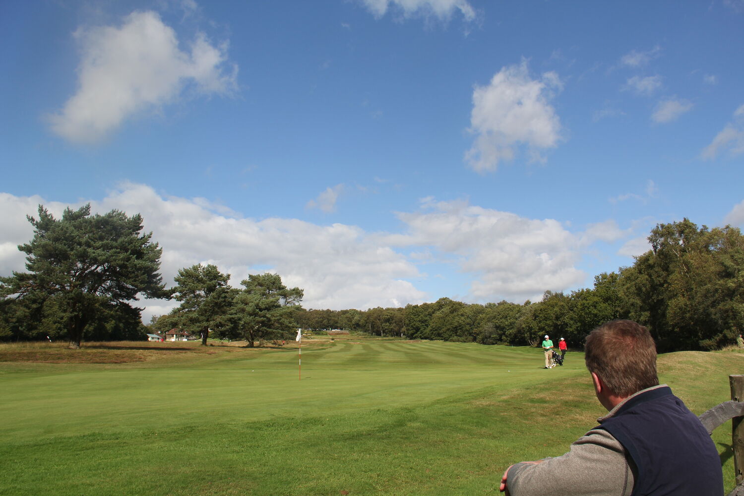 Club Captain Gerald Bonner spectating at the 1st
